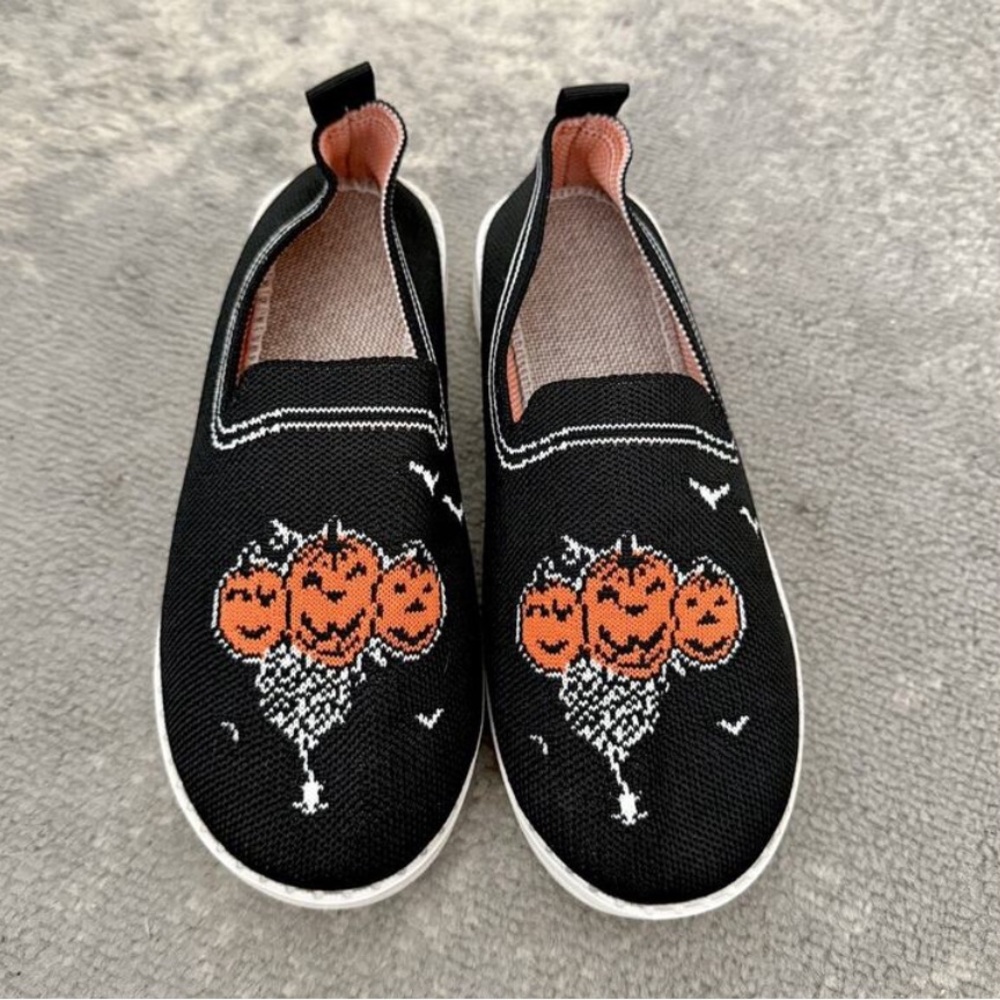 Halloween Knit Slip On Shoes Sneakers Pumpkins Bats Women’s 6.5